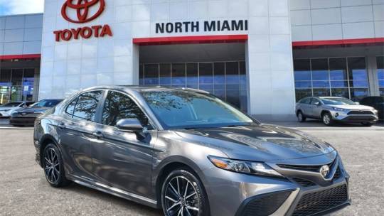 2024 Toyota Camry SE — Sedan — 24,841 mi — Miami, FL