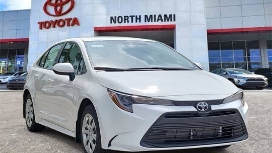 2024 Toyota Corolla LE — Sedan — 5 mi — Miami, FL