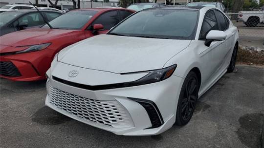 2025 Toyota Camry XSE — Sedan — 5 mi — Miami, FL