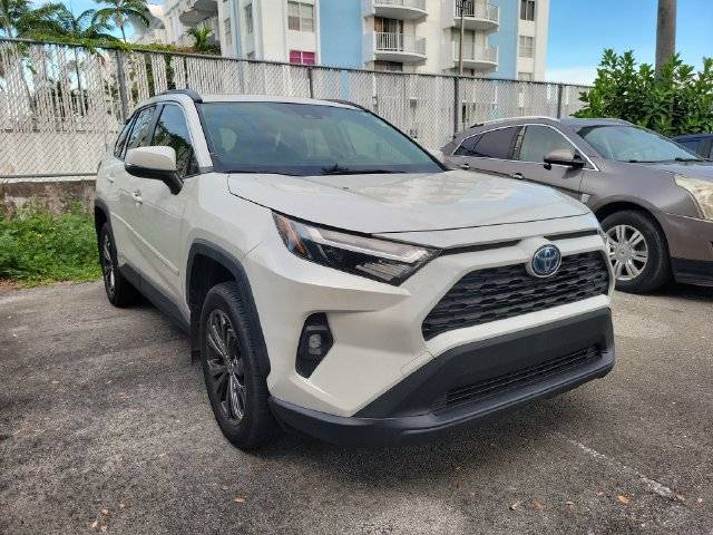 2022 Toyota RAV4 Hybrid XLE Premium