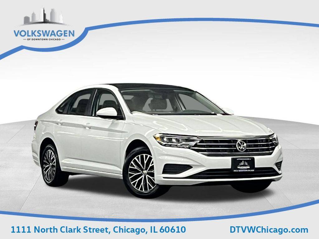2020 Volkswagen Jetta SE — Sedan — 97,329 mi — Chicago, IL