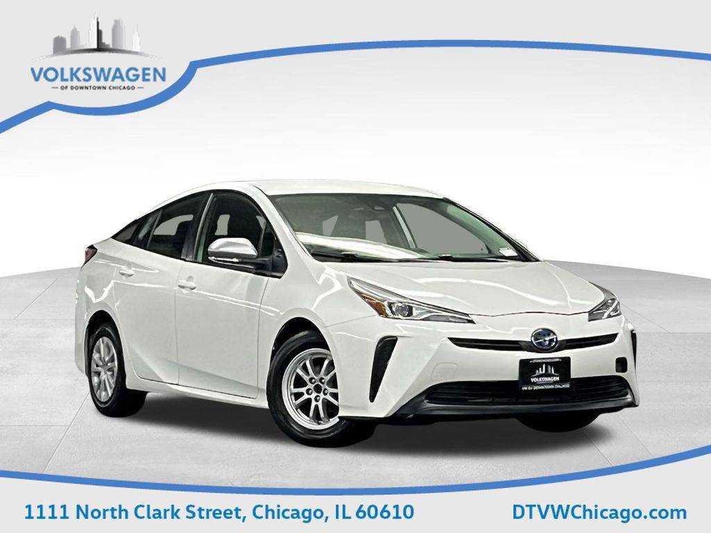 2021 Toyota Prius L Eco — Hatchback — 117,628 mi — Chicago, IL