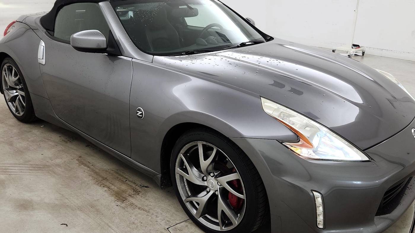 2015 Nissan 370Z Touring Sport