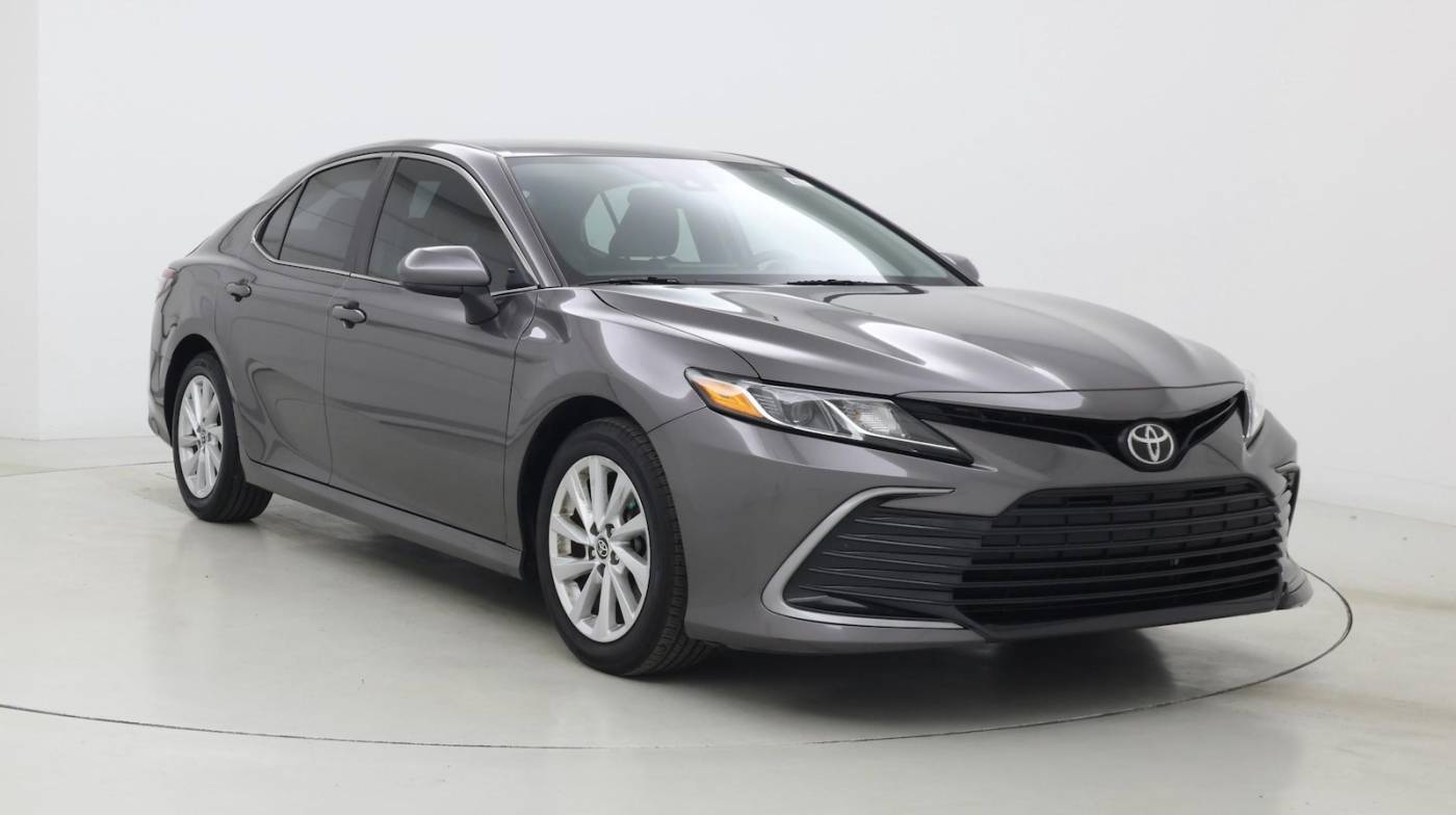 2022 Toyota Camry LE — Sedan — 28,666 mi — Myrtle Beach, SC