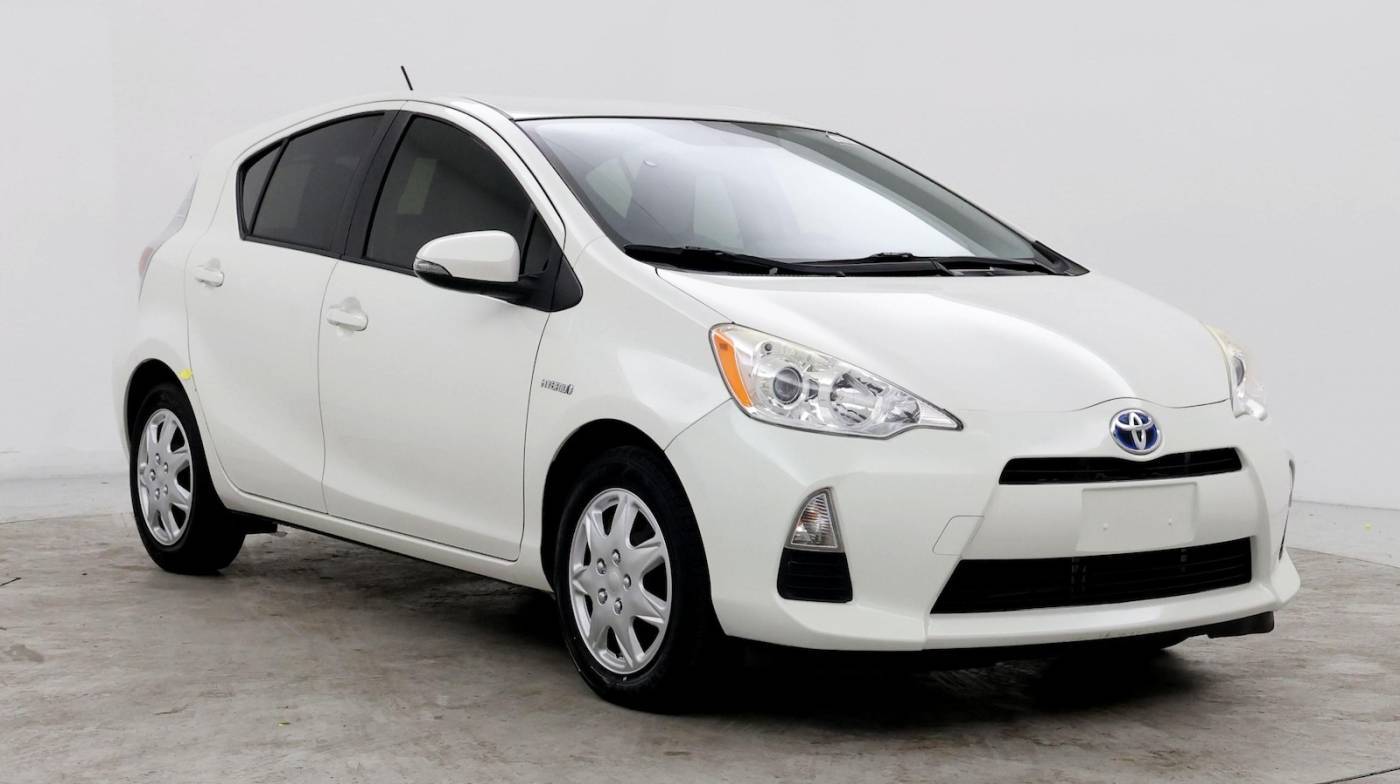 2014 Toyota Prius c One — Hatchback — 26,740 mi — Myrtle Beach, SC