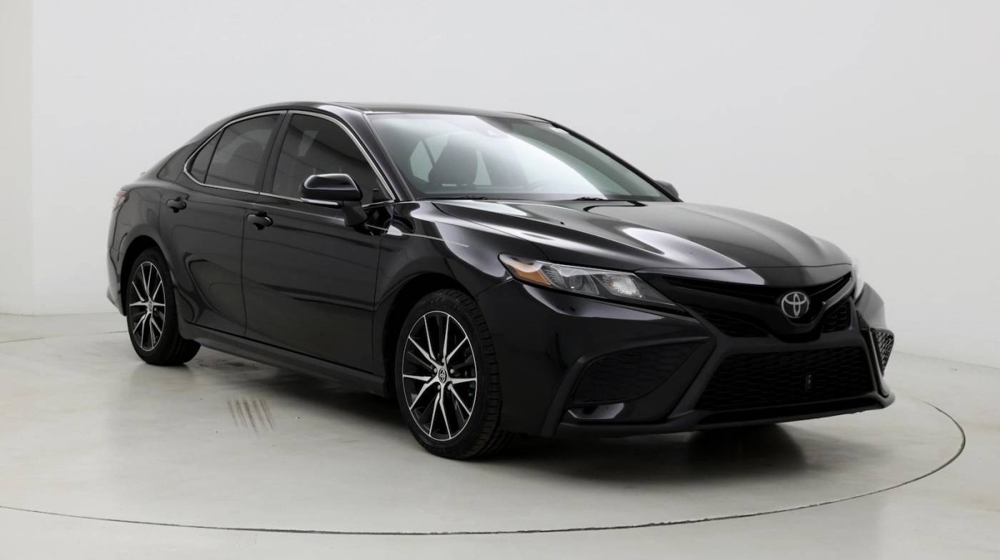 2023 Toyota Camry SE — Sedan — 21,123 mi — Myrtle Beach, SC