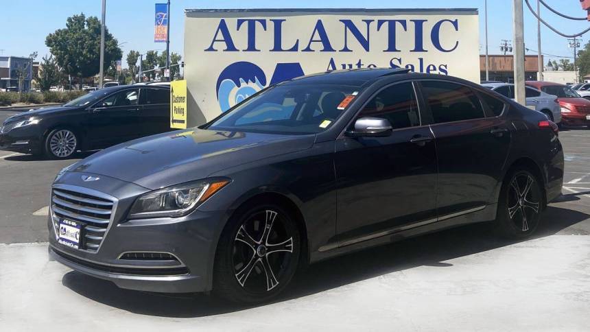 2015 Hyundai Genesis 3.8 — Sedan — 97,453 mi — Sacramento, CA