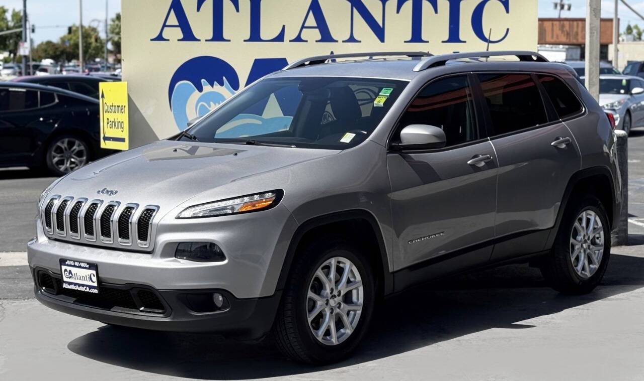 2018 Jeep Cherokee Latitude Plus — SUV — 108,635 mi — Sacramento, CA