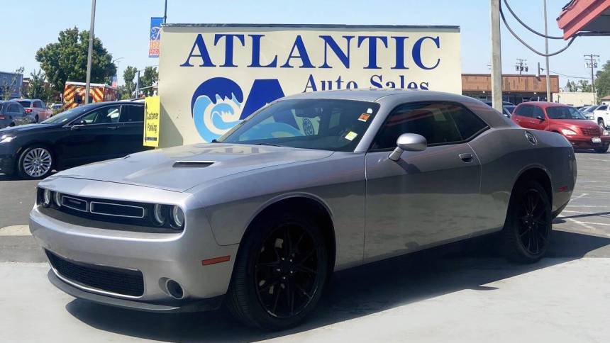 2016 Dodge Challenger SXT — Coupe — 108,600 mi — Sacramento, CA