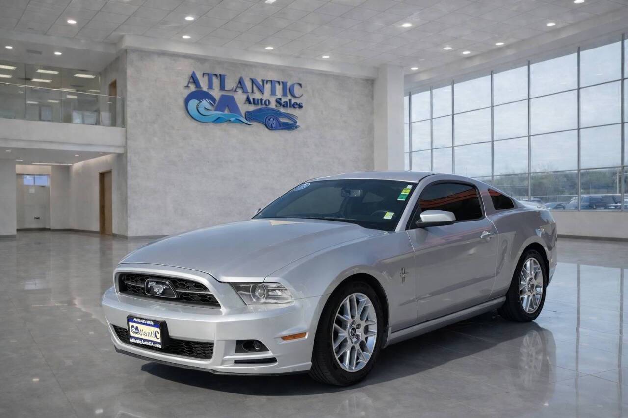 2013 Ford Mustang V6 Premium