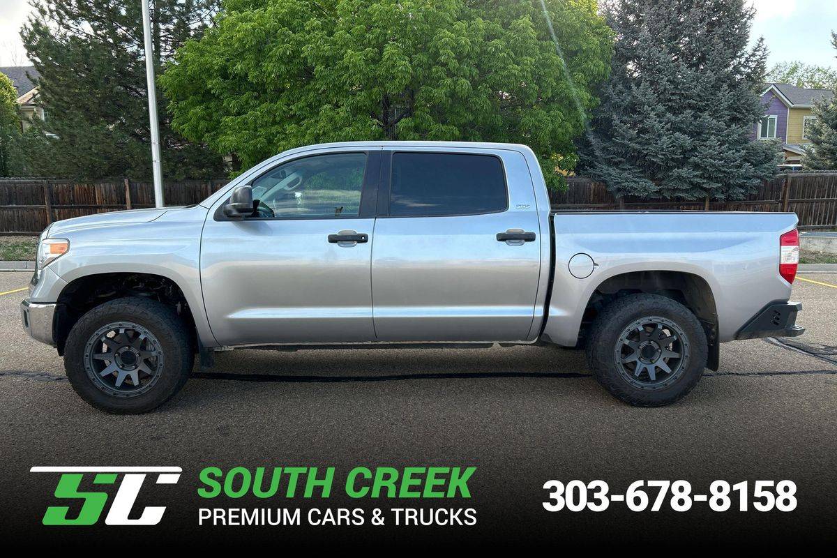 2017 Toyota Tundra SR5