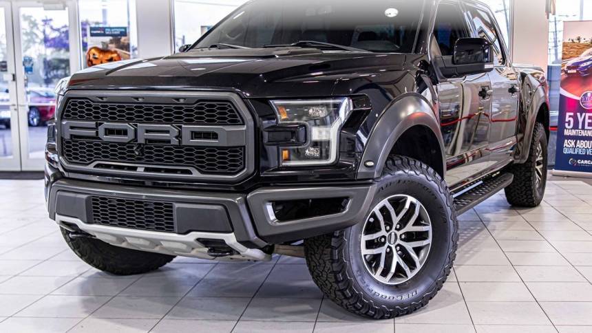 2017 Ford F-150 Raptor — Pickup Truck — 104,223 mi — Palos Hills, IL