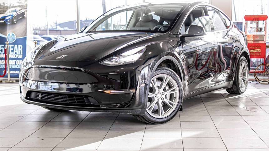 2022 Tesla Model Y Long Range — SUV — 23,717 mi — Palos Hills, IL