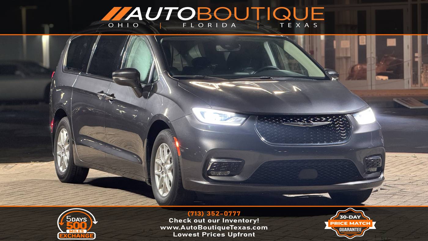 2022 Chrysler Pacifica Touring L — Minivan — 68,736 mi — Alvin, TX