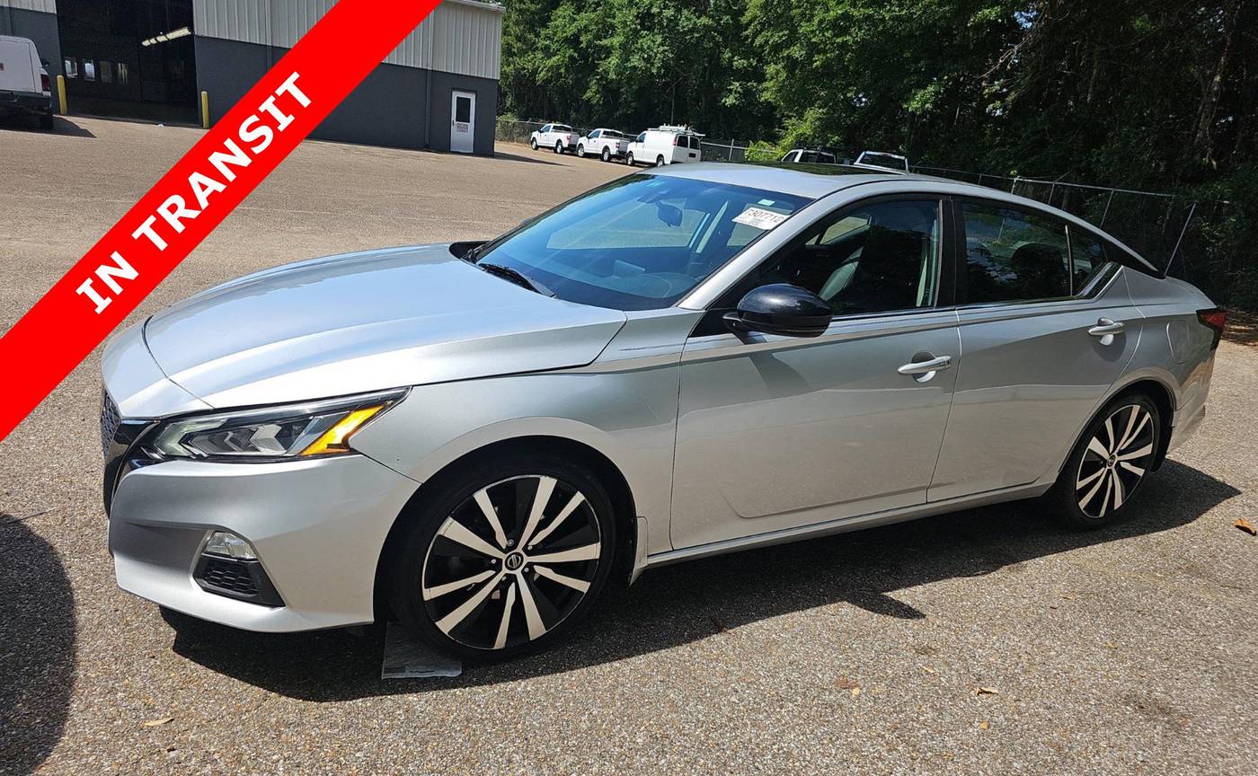 2020 Nissan Altima SR