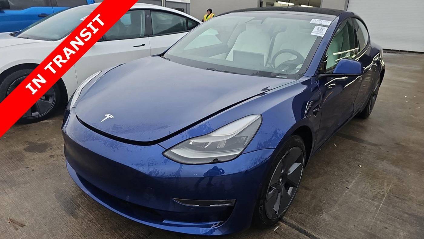 2021 Tesla Model 3 Standard Range Plus — Sedan — 28,906 mi — Alvin, TX