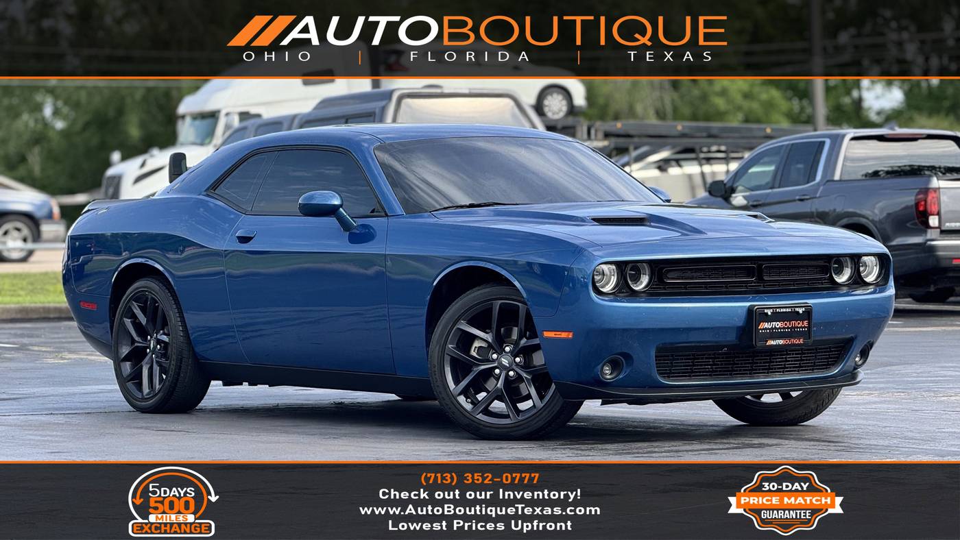 2023 Dodge Challenger SXT — Coupe — 25,427 mi — Alvin, TX