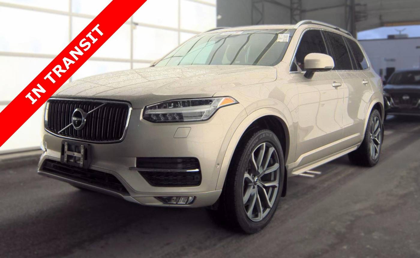 2017 Volvo XC90 Momentum