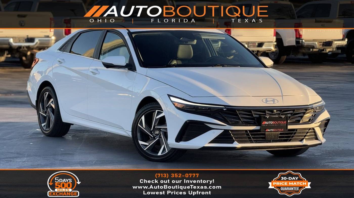 2024 Hyundai Elantra Limited — Sedan — 10,817 mi — Alvin, TX