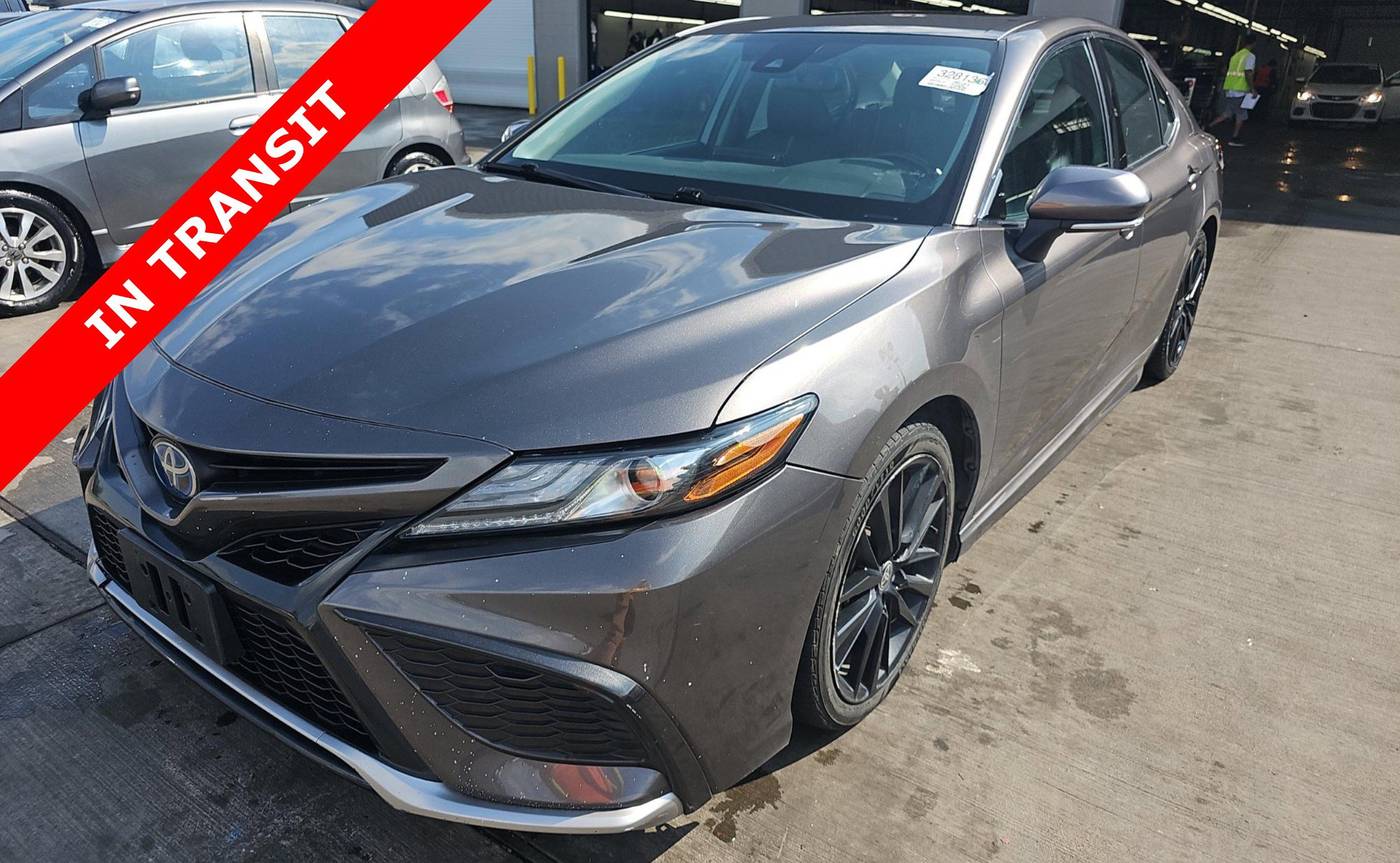 2022 Toyota Camry Hybrid XSE — Sedan — 84,231 mi — Alvin, TX