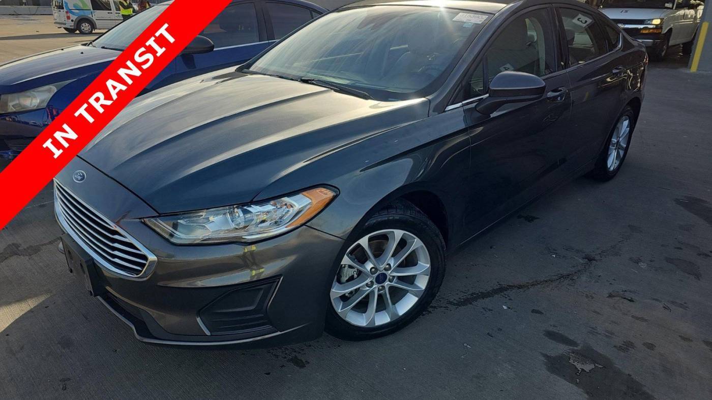 2020 Ford Fusion SE — Sedan — 97,435 mi — Alvin, TX