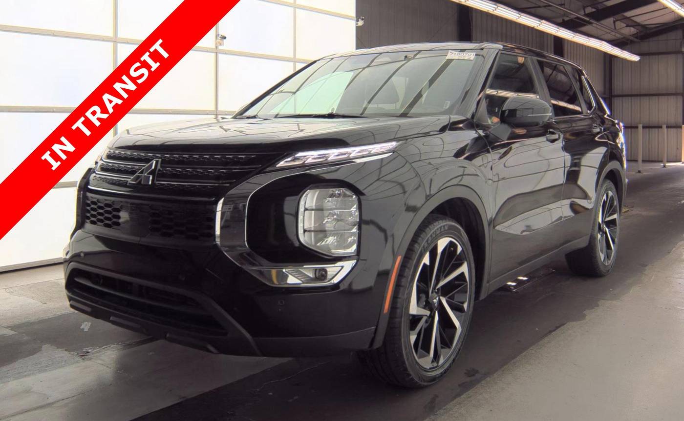 2024 Mitsubishi Outlander SE Black Edition — SUV — 34,325 mi — Alvin, TX