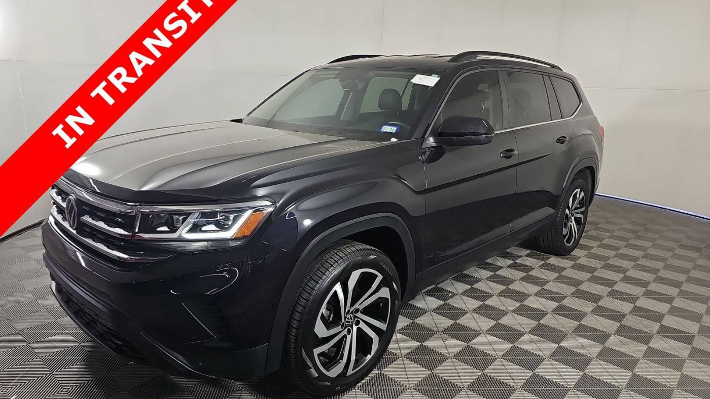 2023 Volkswagen Atlas SE with Technology — SUV — 23,780 mi — Alvin, TX