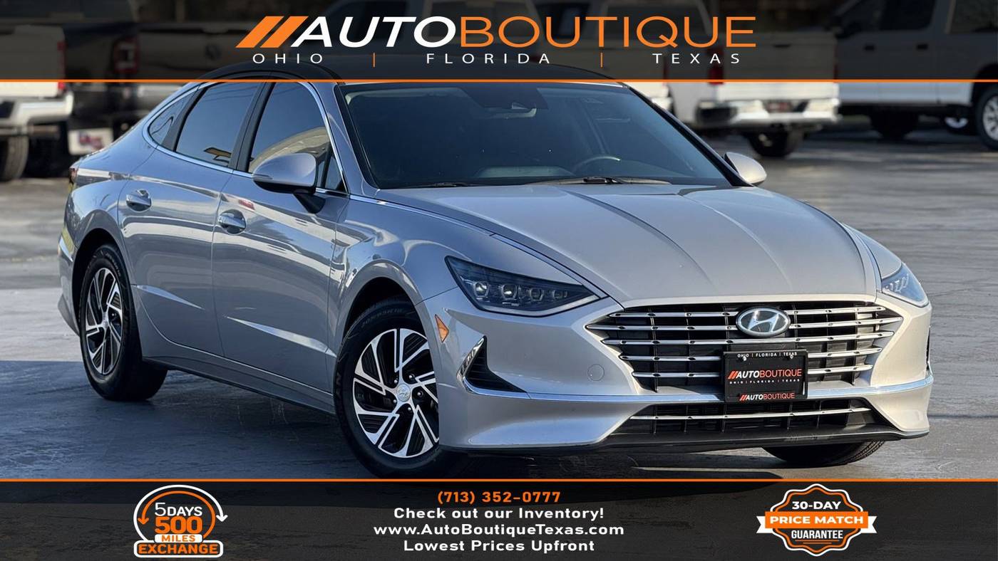 2023 Hyundai Sonata Hybrid Blue — Sedan — 29,916 mi — Alvin, TX