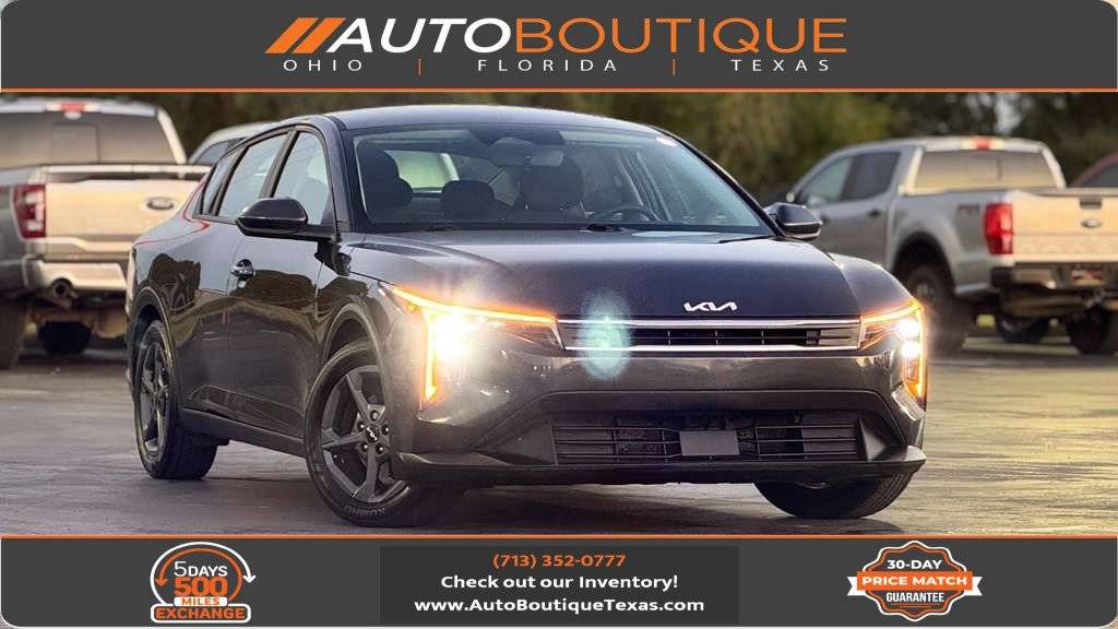 2025 Kia K4 LXS — Sedan — 23,332 mi — Alvin, TX