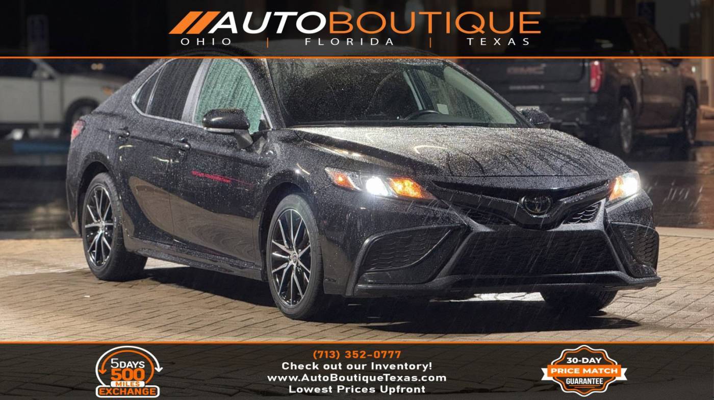 2022 Toyota Camry SE — Sedan — 46,727 mi — Alvin, TX