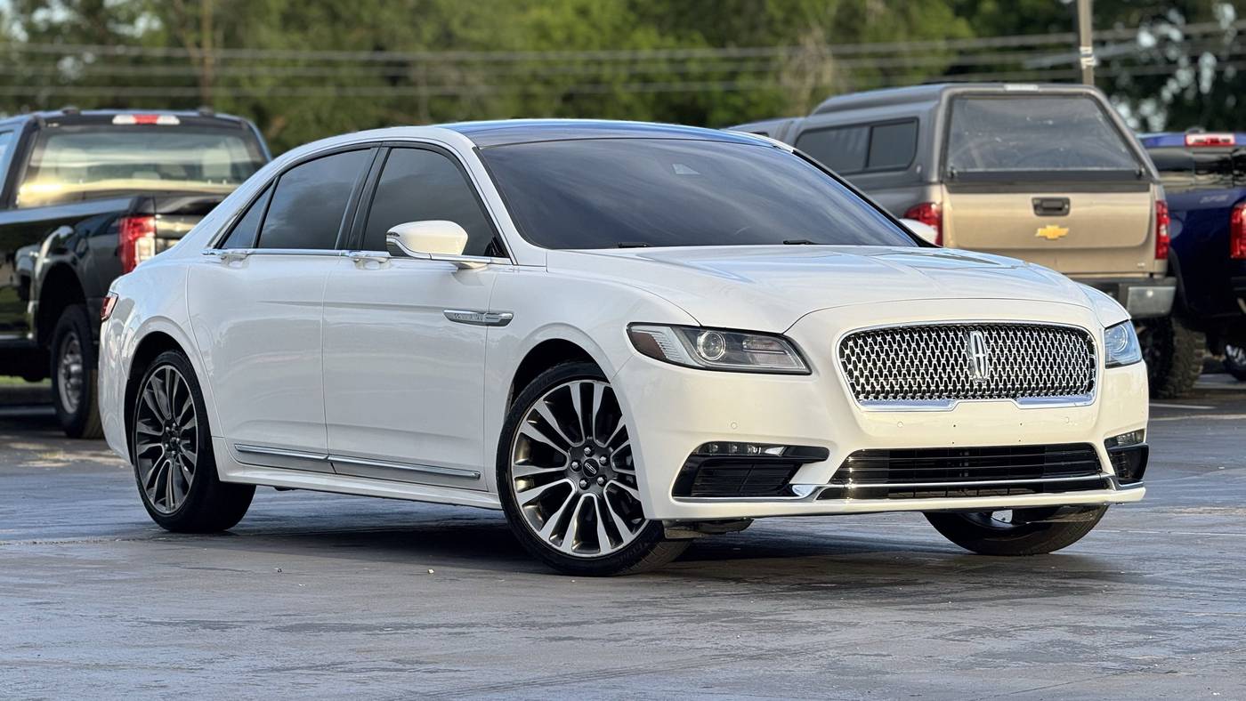 2017 Lincoln Continental Select — Sedan — 102,762 mi — Alvin, TX