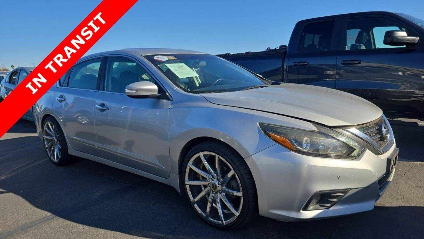 2017 Nissan Altima 3.5 SL — Sedan — 69,797 mi — Alvin, TX