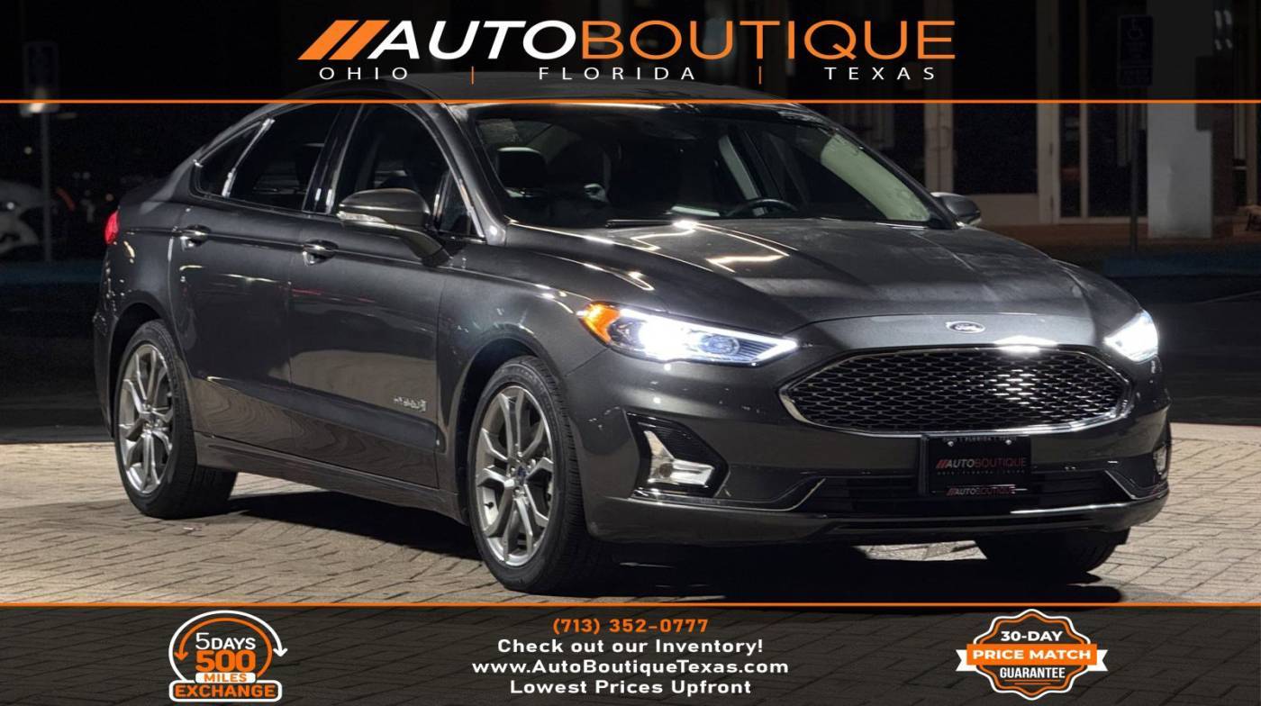 2019 Ford Fusion Hybrid Titanium — Sedan — 59,340 mi — Alvin, TX