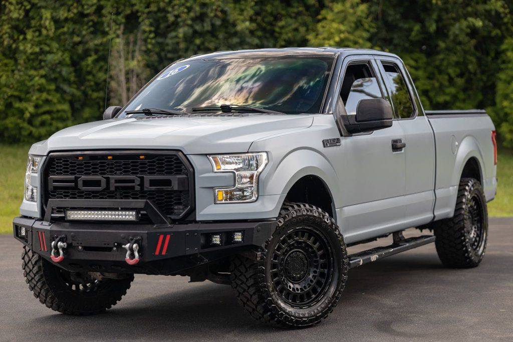 2016 Ford F-150 XLT — Pickup Truck — 150,718 mi — Oak Forest, IL