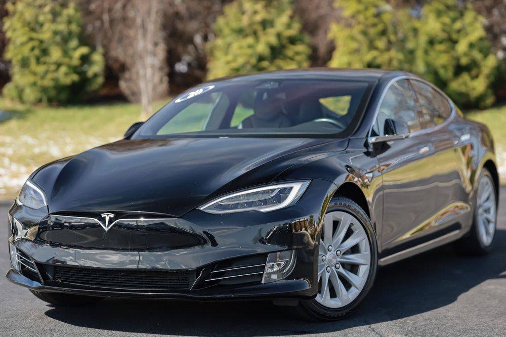2020 Tesla Model S Long Range Plus — Hatchback — 46,473 mi — Oak Forest, IL