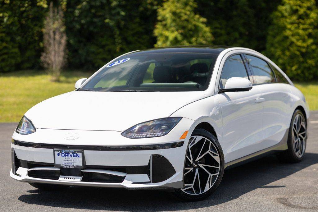 2023 Hyundai IONIQ 6 Limited — Sedan — 10,352 mi — Oak Forest, IL