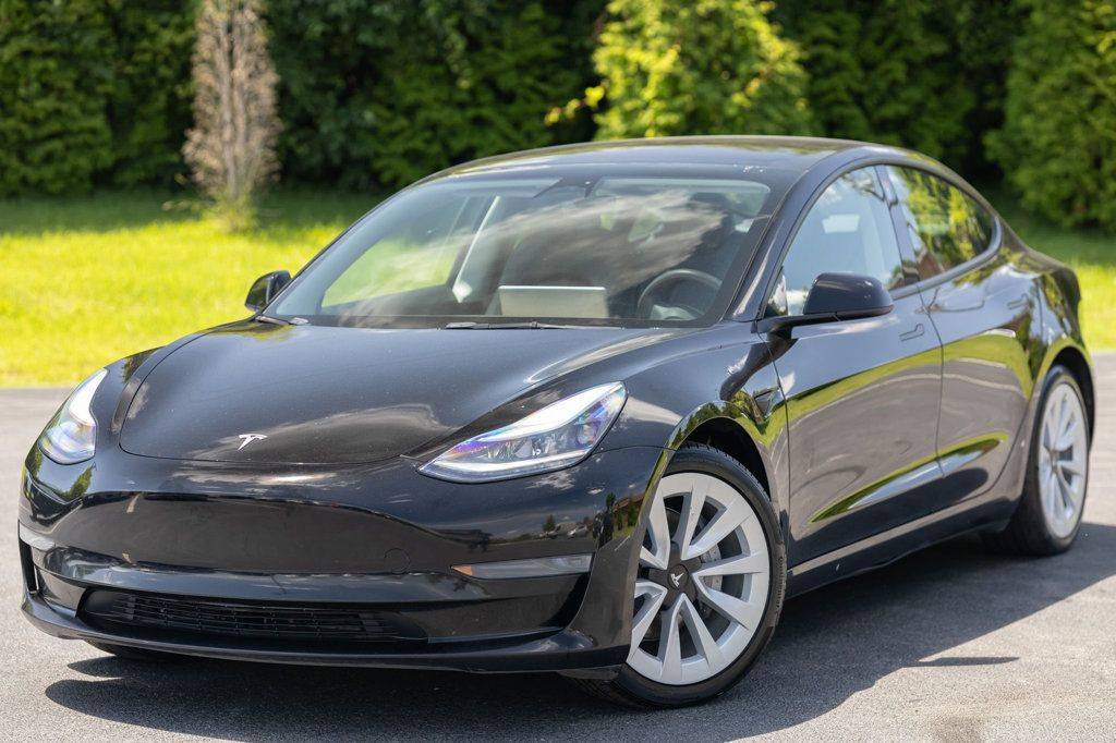 2022 Tesla Model 3 Standard Range Plus — Sedan — 21,575 mi — Oak Forest, IL