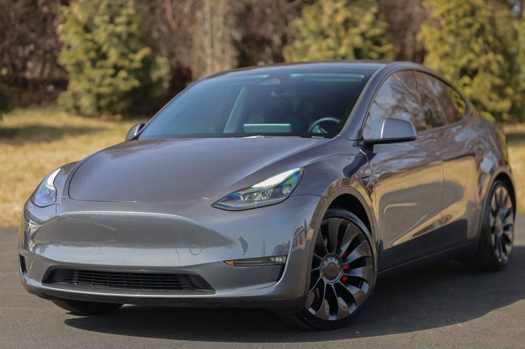 2023 Tesla Model Y Performance — SUV — 26,934 mi — Oak Forest, IL