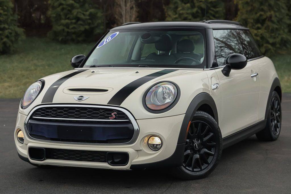 2016 MINI Hardtop Cooper S — Hatchback — 89,310 mi — Oak Forest, IL