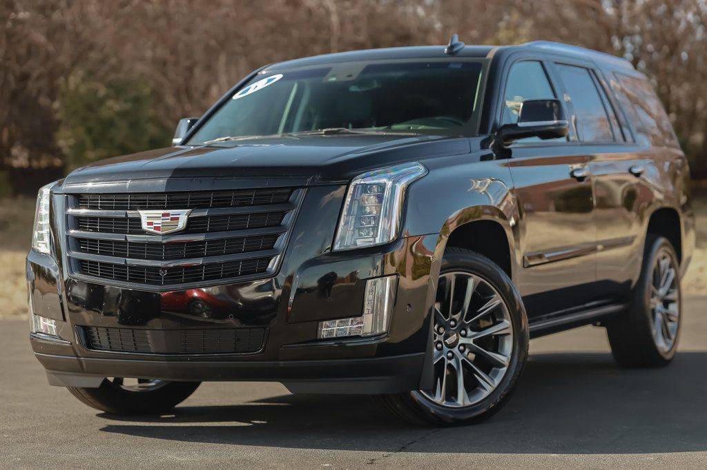 2019 Cadillac Escalade Premium Luxury — SUV — 59,573 mi — Oak Forest, IL