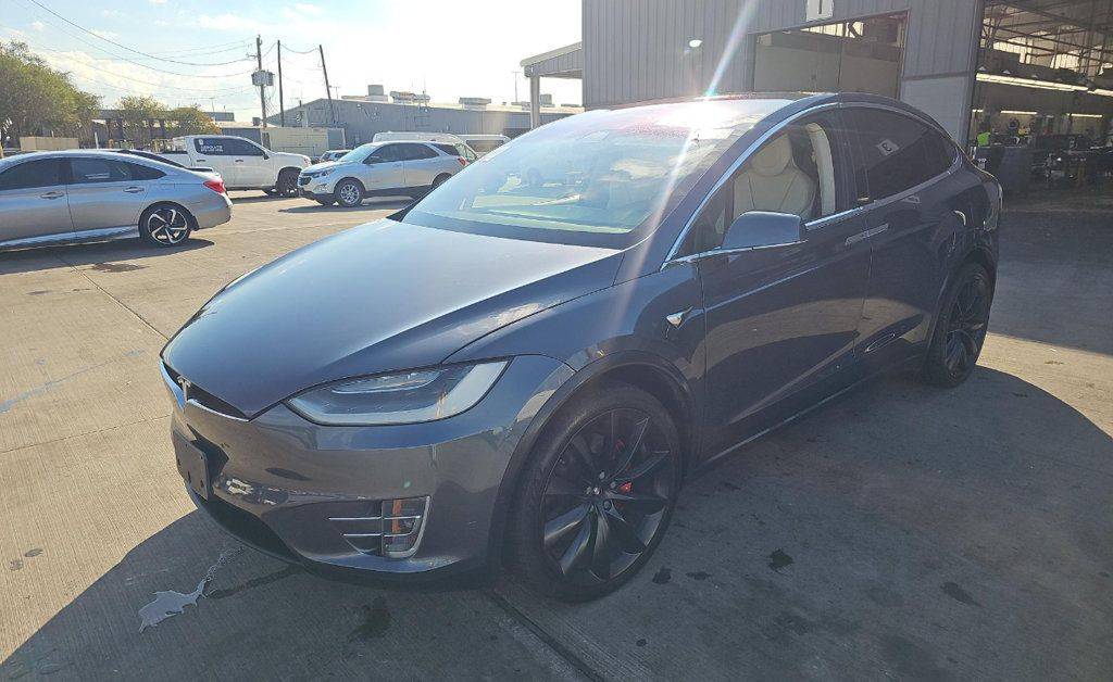 2019 Tesla Model X Performance — SUV — 101,318 mi — Oak Forest, IL