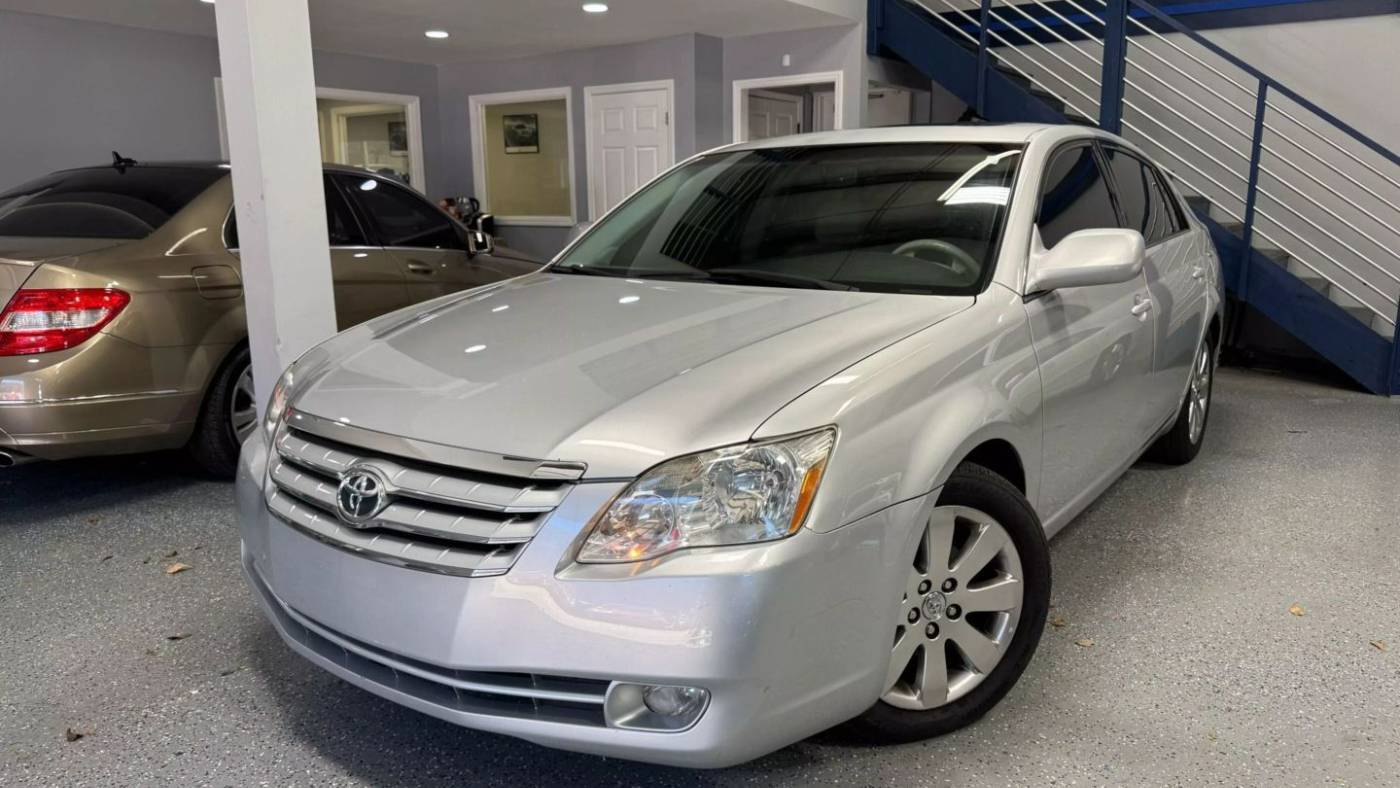 2006 Toyota Avalon XL — Sedan — 101,641 mi — Marietta, GA