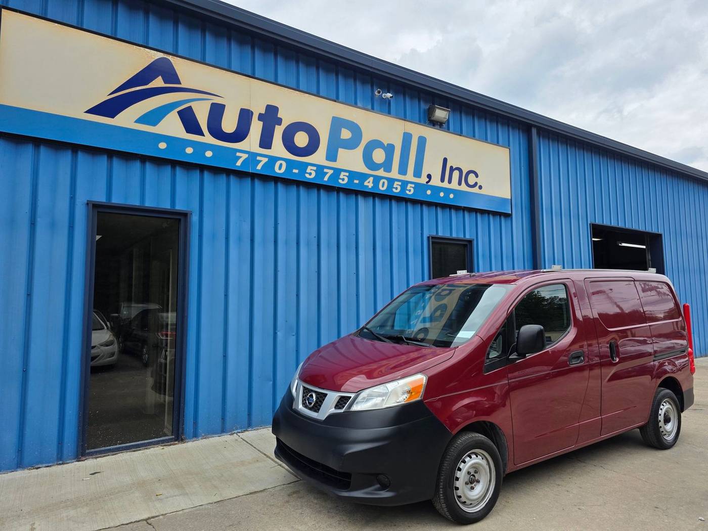 2015 Nissan NV200 Compact Cargo SV — Cargo Van — 154,244 mi — Marietta, GA