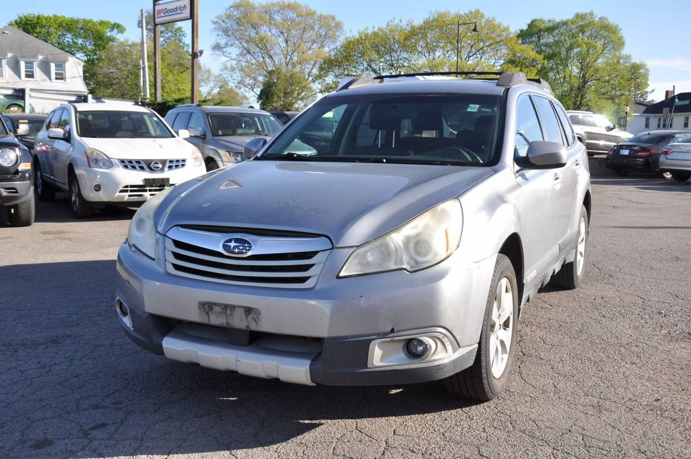 2010 Subaru Outback 2.5i Limited — SUV — 131,658 mi — Braintree, MA