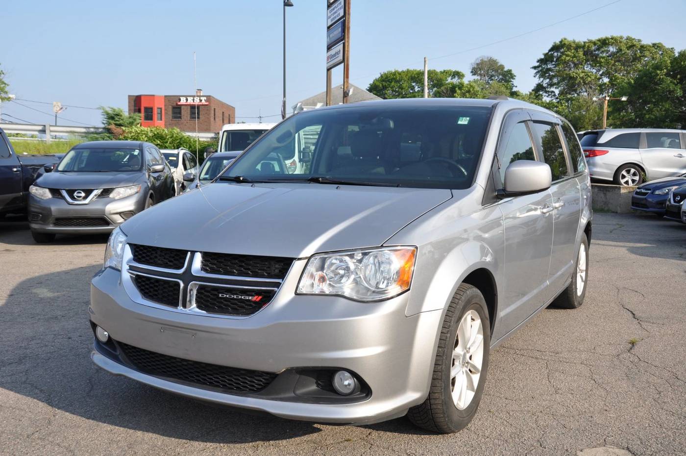 2019 Dodge Grand Caravan SXT — Minivan — 90,007 mi — Braintree, MA