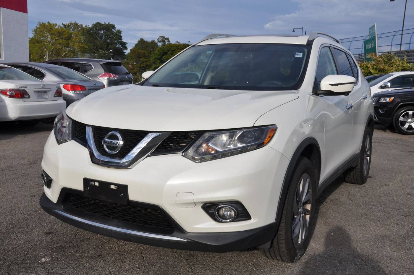 2016 Nissan Rogue SL — SUV — 85,981 mi — Braintree, MA