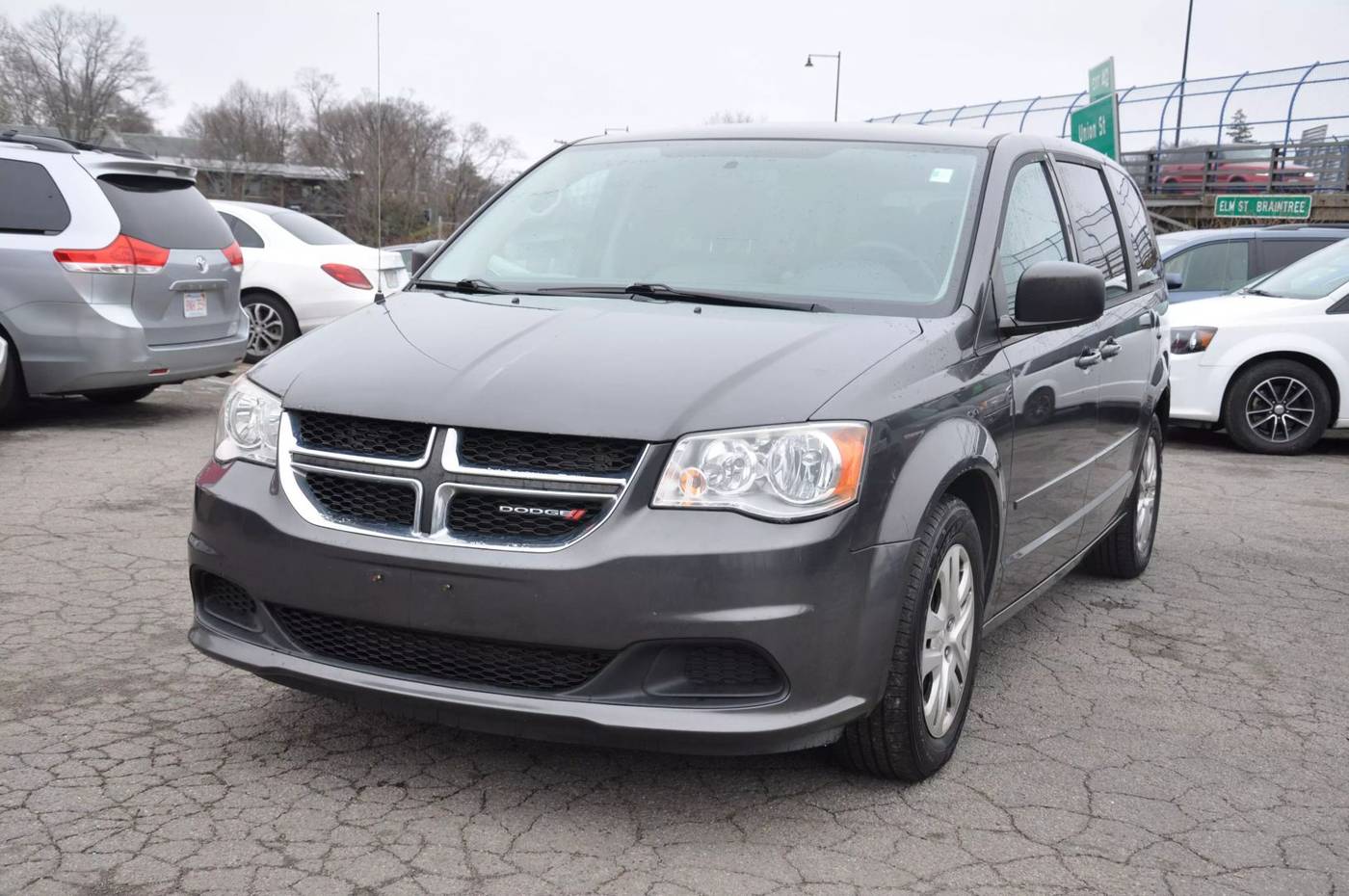 2016 Dodge Grand Caravan SE — Minivan — 116,058 mi — Braintree, MA