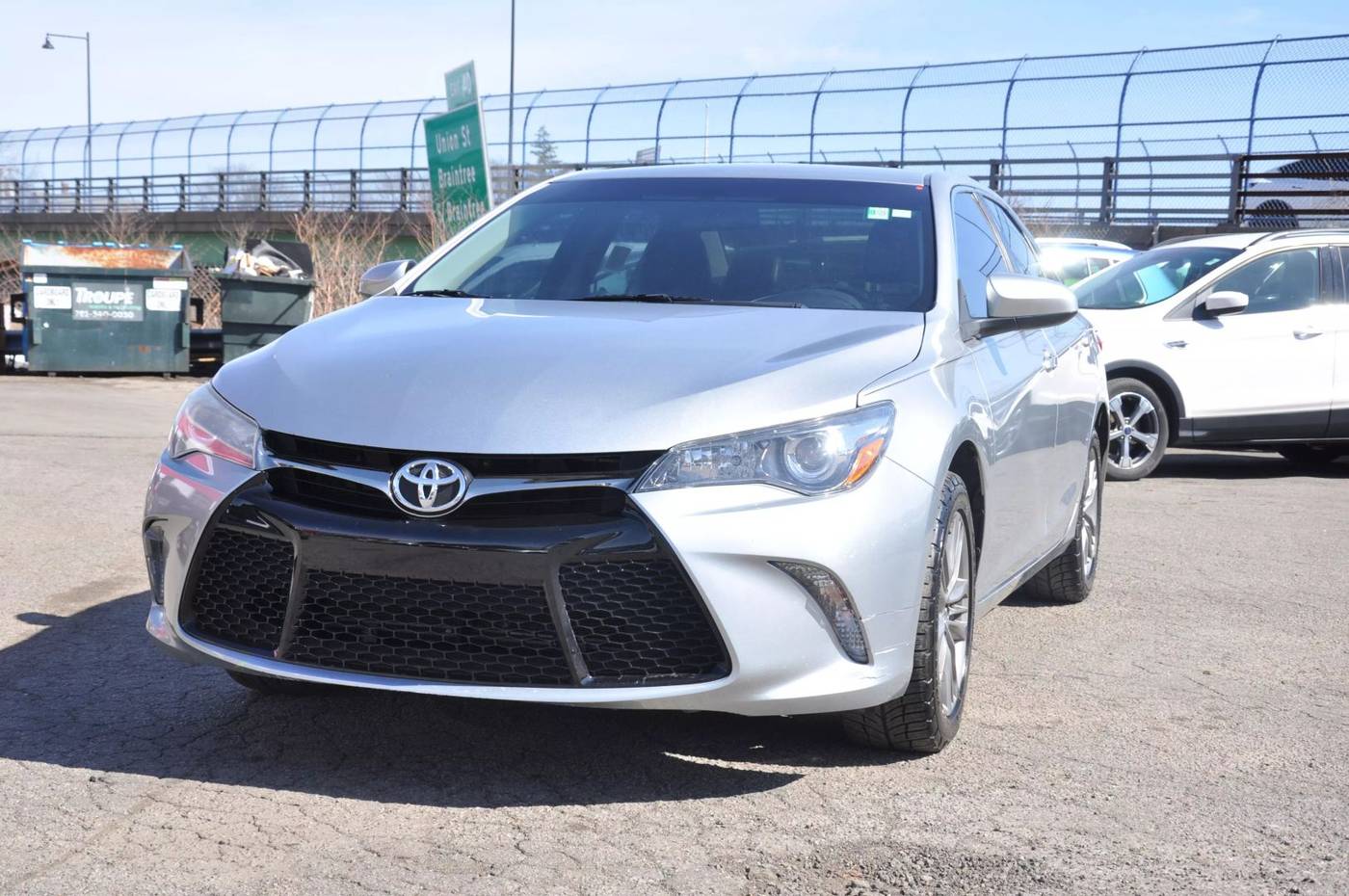 2017 Toyota Camry LE — Sedan — 73,198 mi — Braintree, MA