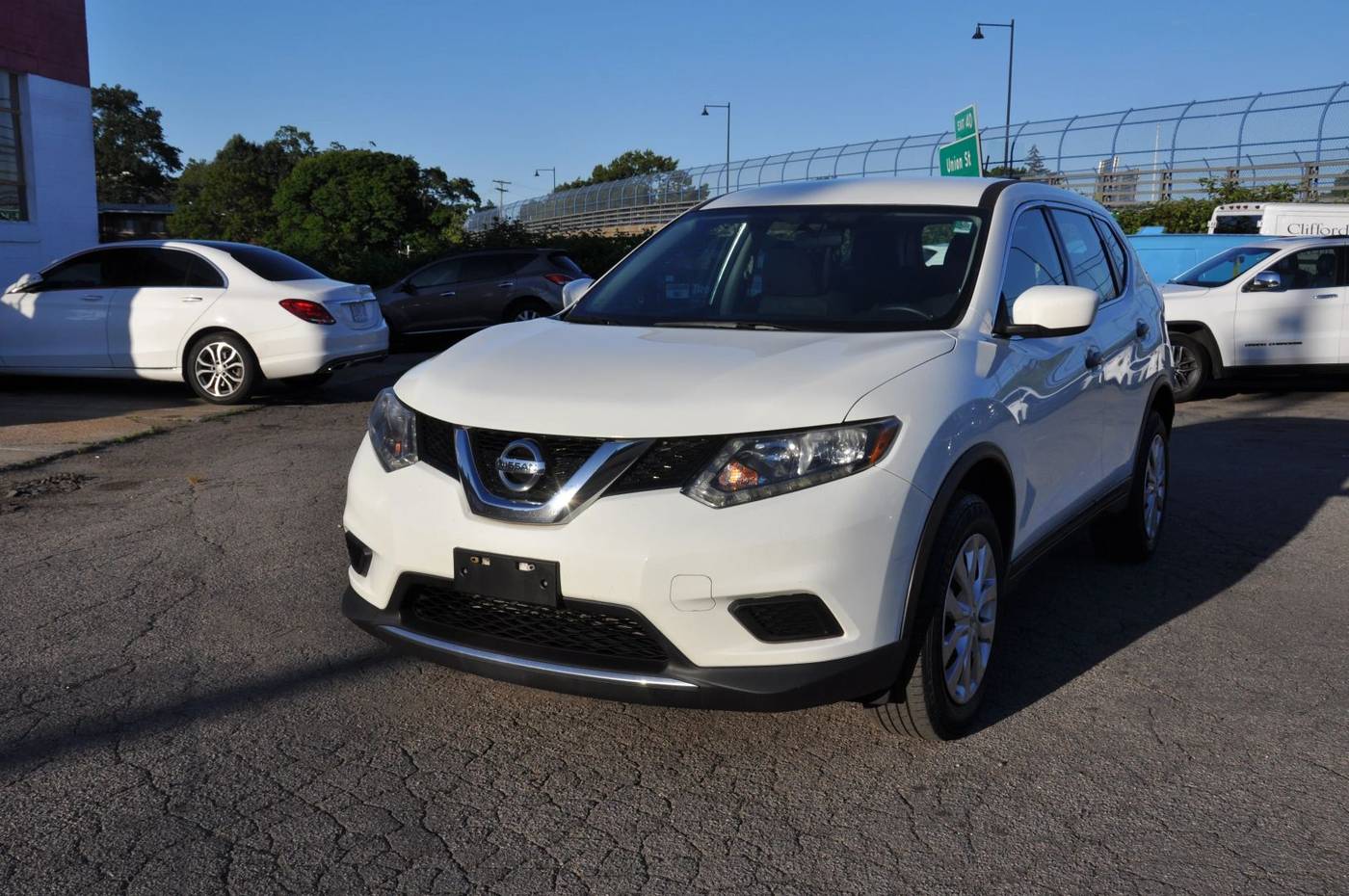 2016 Nissan Rogue S — SUV — 95,622 mi — Braintree, MA