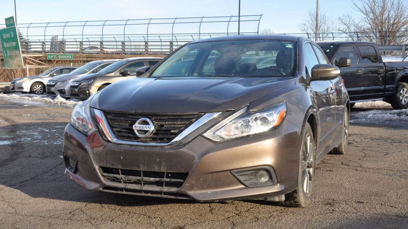 2016 Nissan Altima 2.5 SV — Sedan — 50,098 mi — Braintree, MA